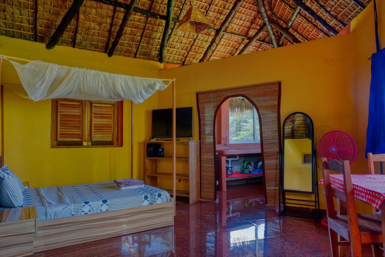 Colibri Lodge Ambatoloaka  Eksteriør billede